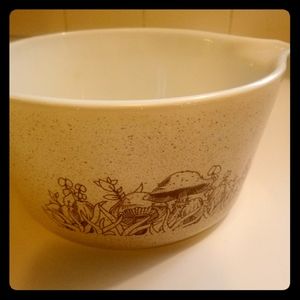 Vintage Pyrex Forest Fancies mushroom